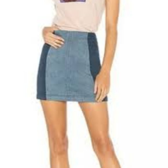 NWT Free People Denim Blue Colorblock Mini Skirt Size 12 - Picture 2 of 9